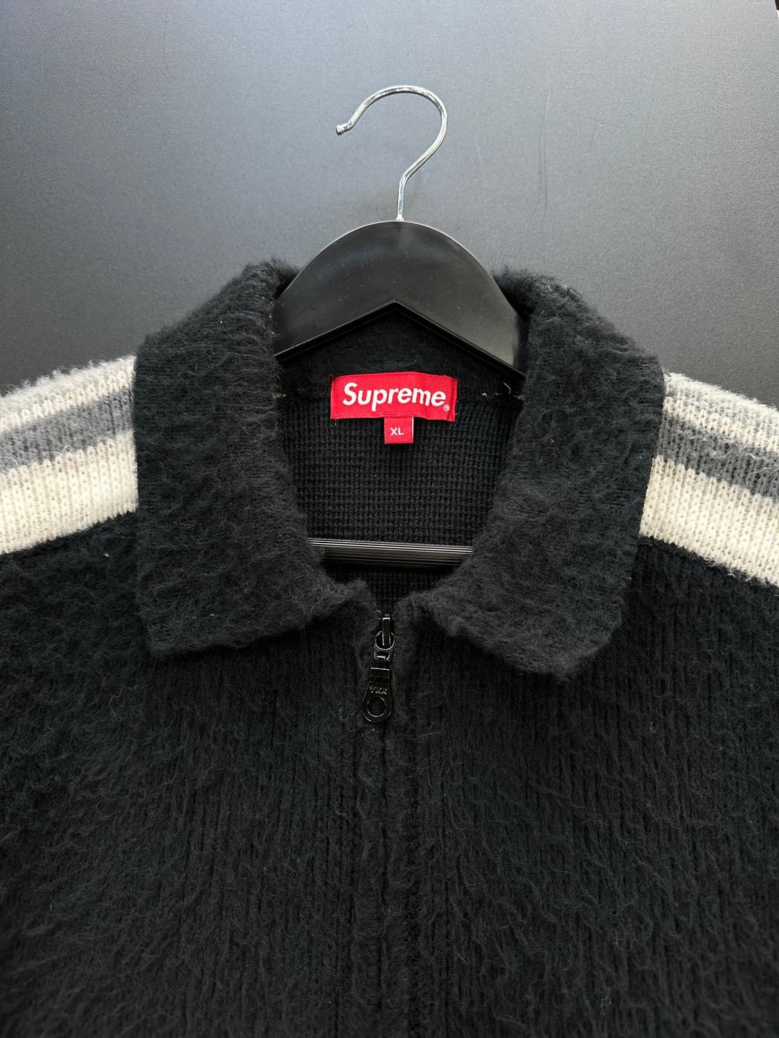 슈프림 백 넥로고 슬리브 스트라이프 스웨터집업 상품이미지8