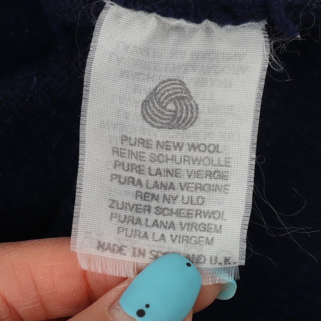 버버리 골프스윙 로고 버튼업 카라 울 니트 상품이미지9