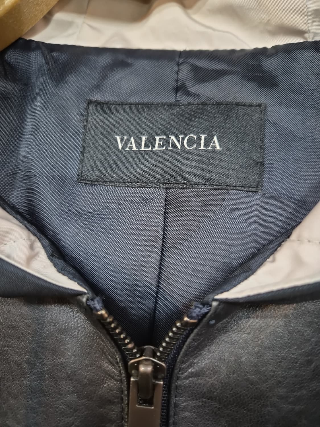 VALENCIA 발렌시아 후드 양가죽 배색 자켓
(새상품컨디션)88까지 상품이미지4