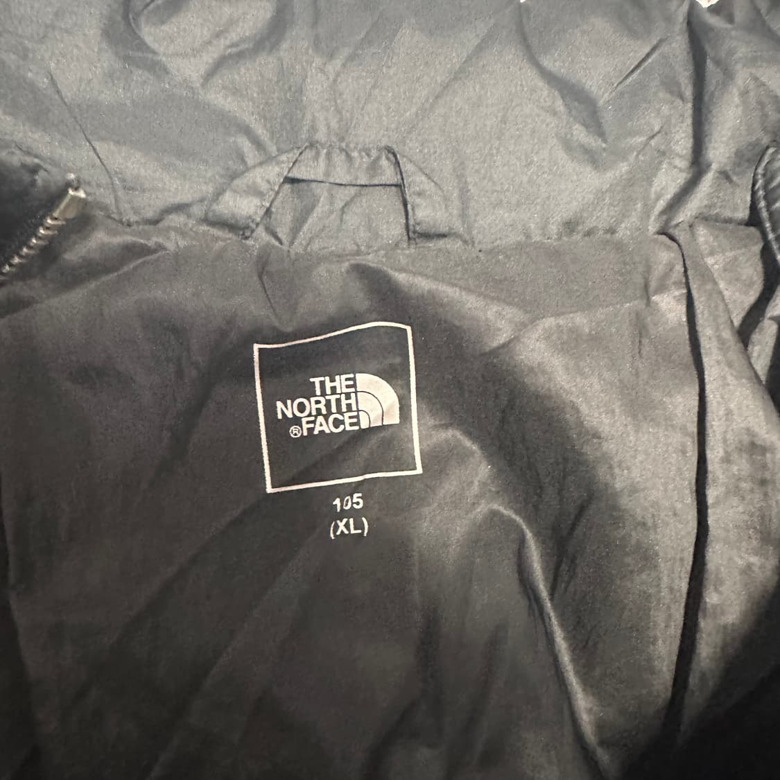 노스페이스 블랙 경량패딩 상품이미지4