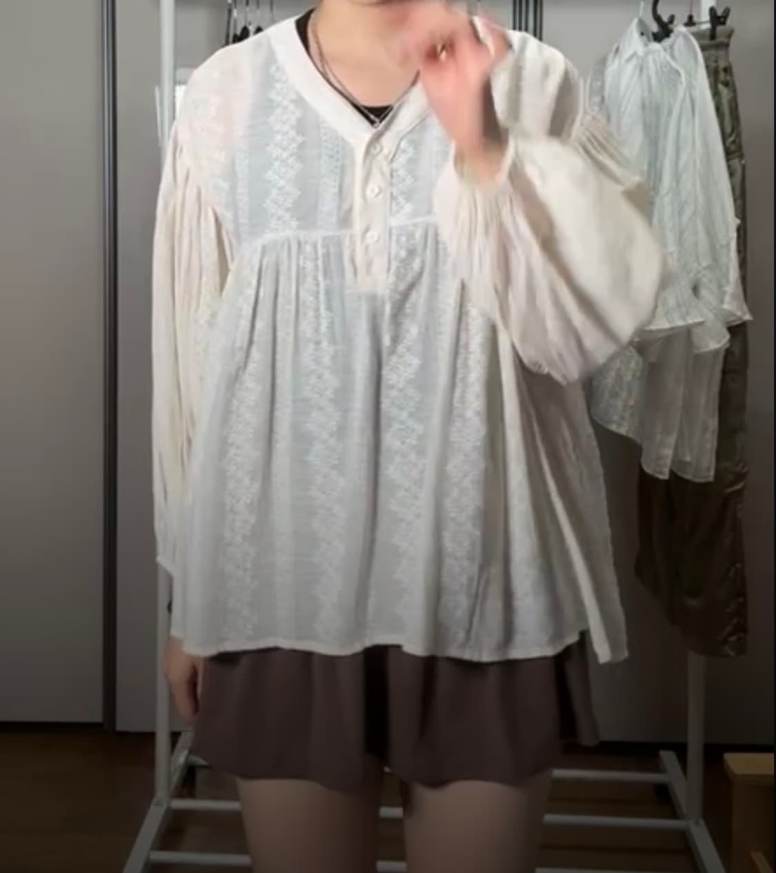 빈티지 브이넥 블라우스 상품이미지2