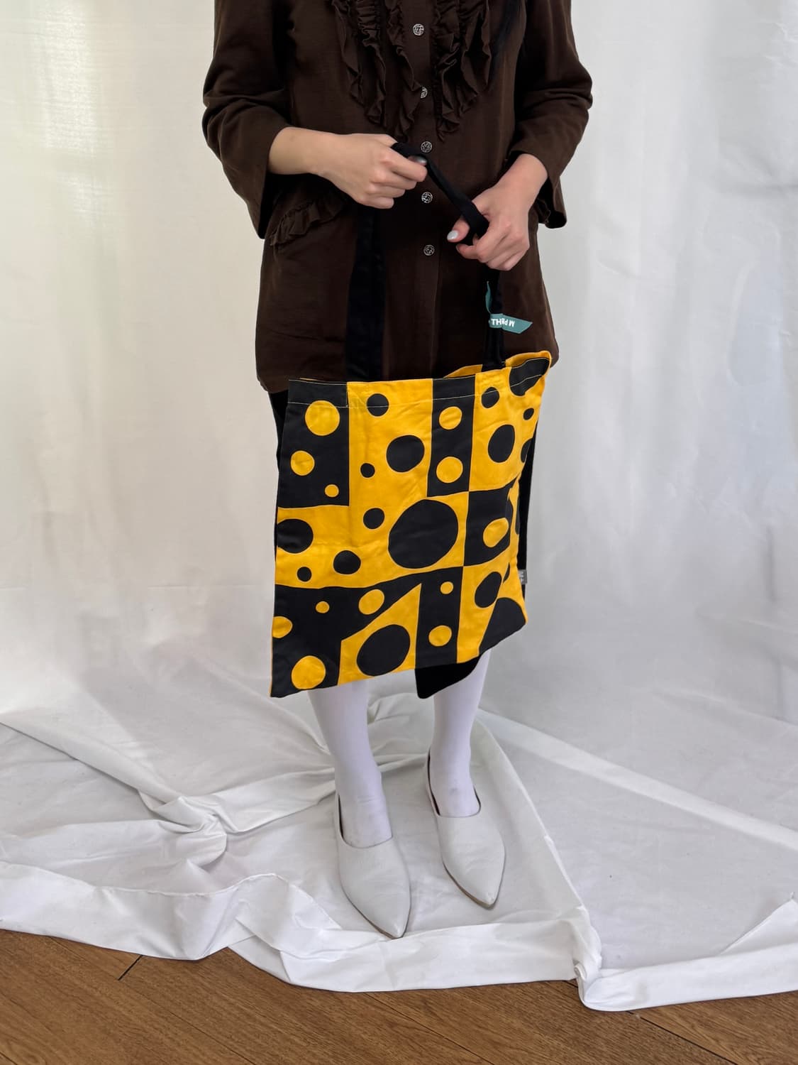 쿠사마 야요이 홍콩 모던 아트 뮤지엄 한정 에코백 상품이미지2