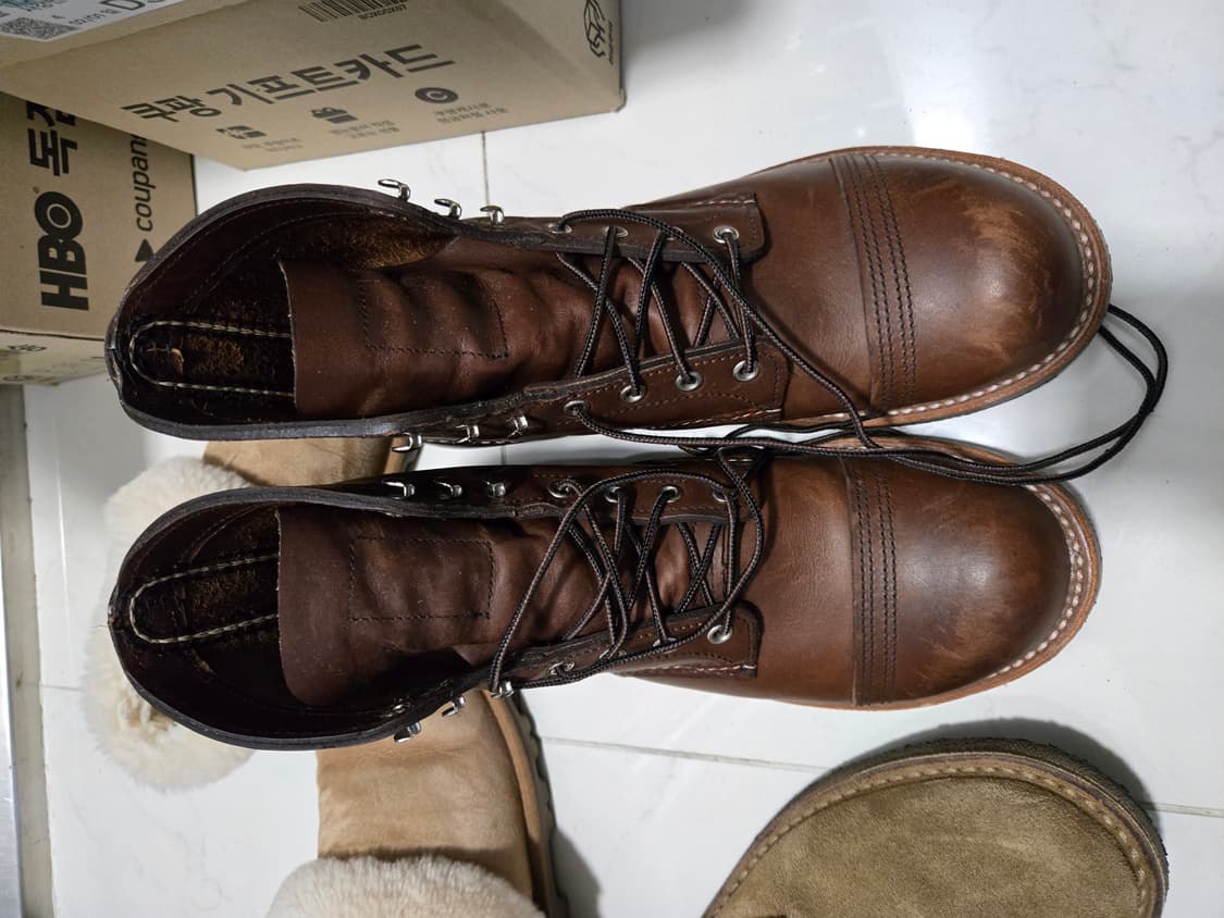 레드윙 8111 아이언레인저 8사이즈 260 EE 상품이미지1