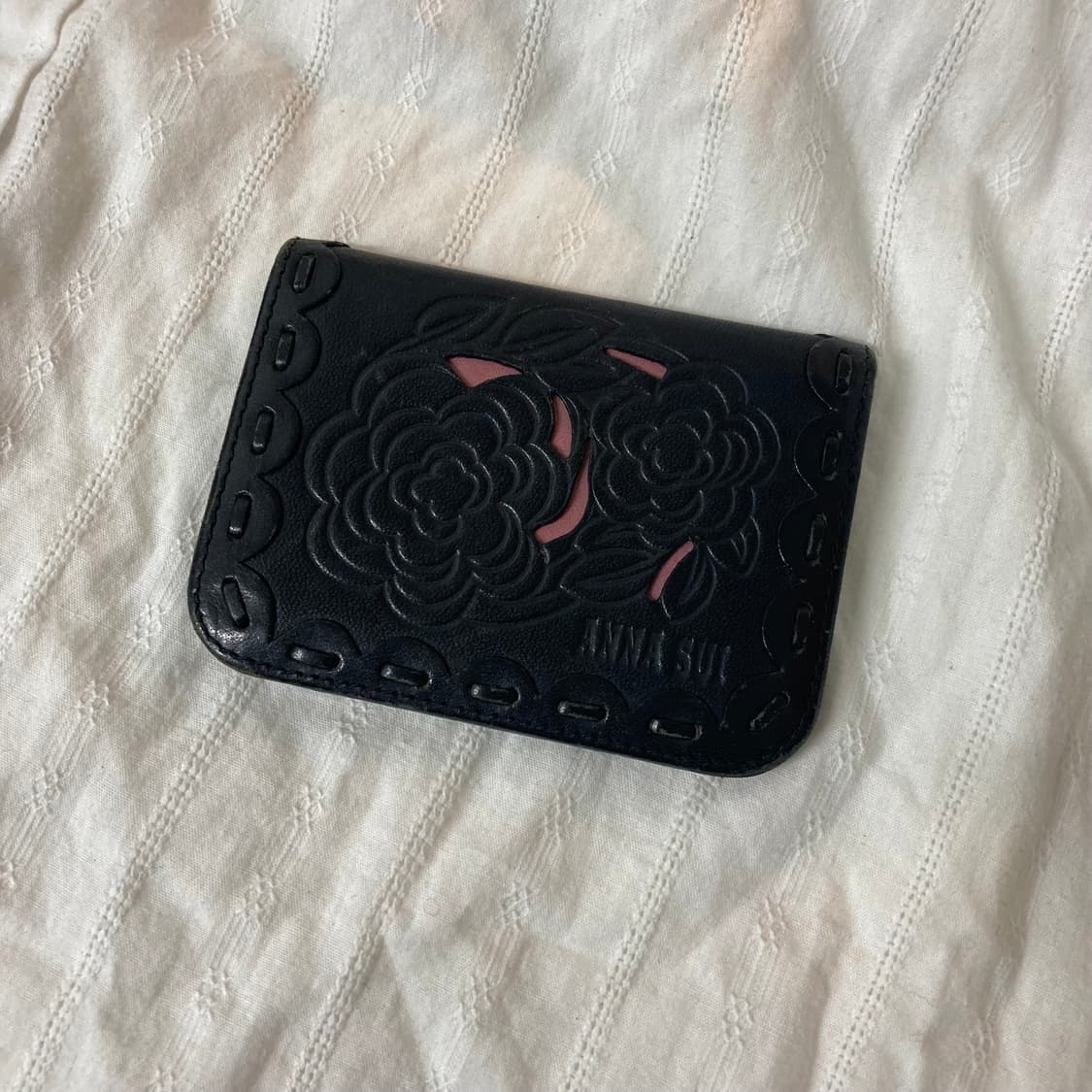 빈티지 엔틱 안나수이 블랙 로즈 지갑 상품이미지1