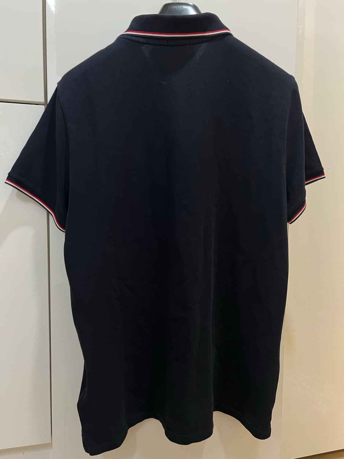 몽클레어 반팔카라티 2xl 상품이미지2