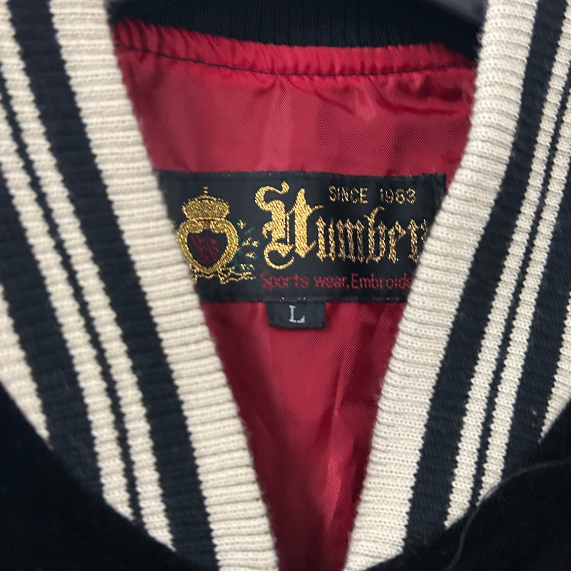 Humber 벨벳 자수 스카쟌 자켓 상품이미지7