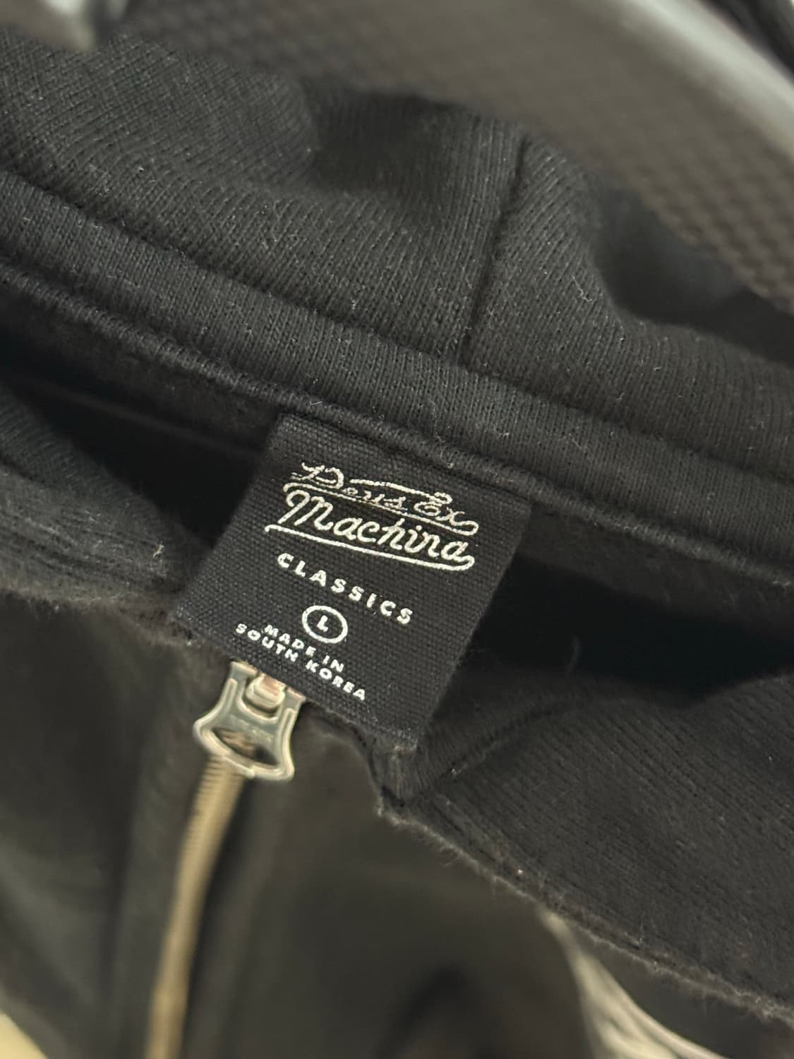 데우스 엑스 마키나 후드집업 블랙 상품이미지6