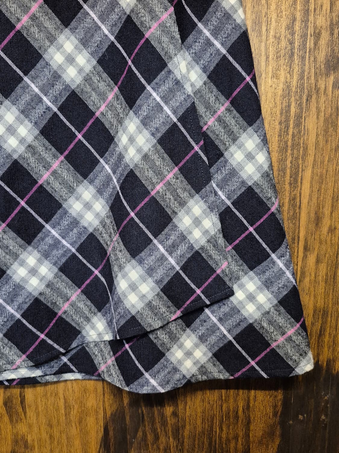 BERBURRY BUCKLE CHECK SKIRT 상품이미지6