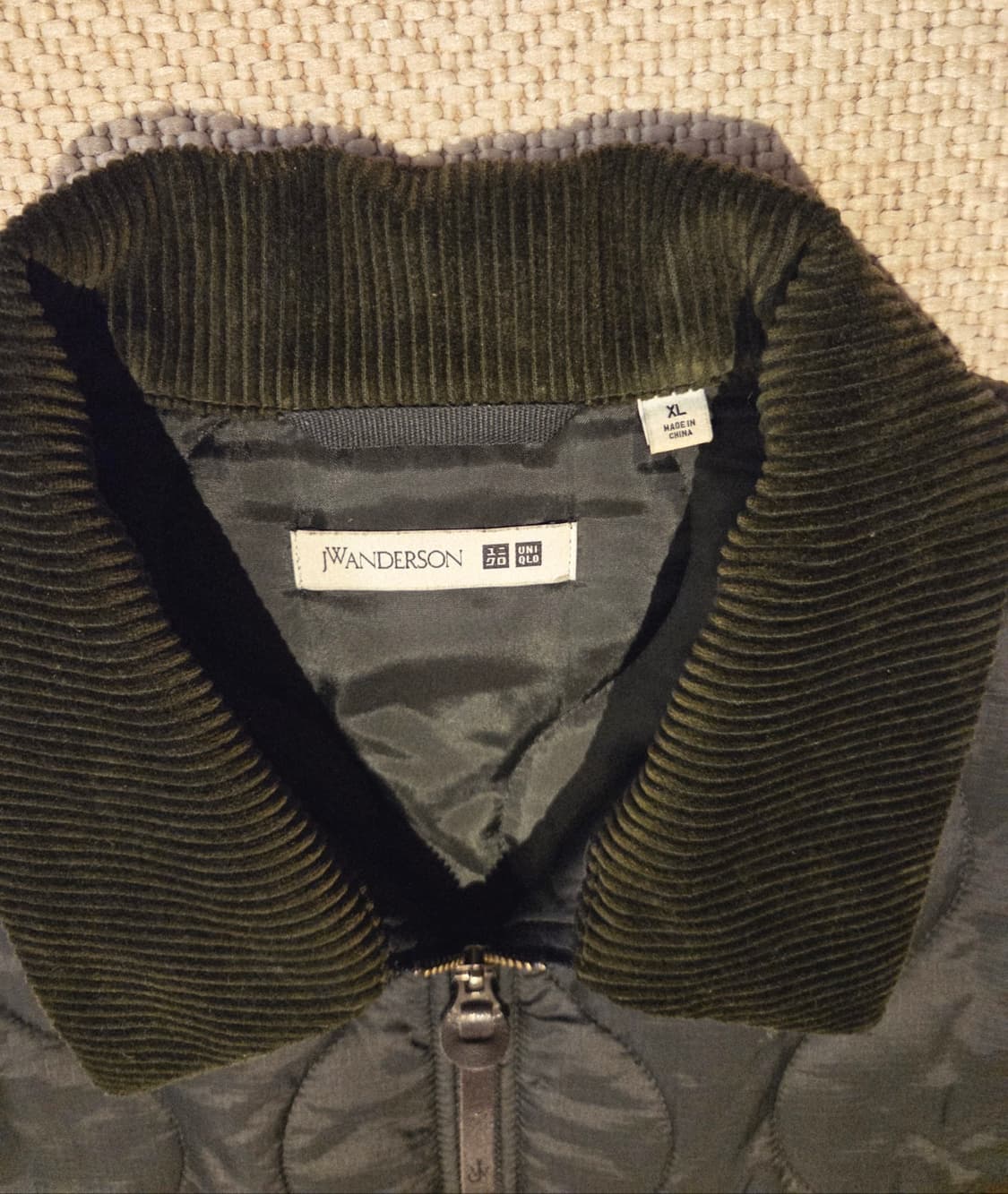 유니클로 X JW앤더슨 퀼팅 자켓 XL  상품이미지3