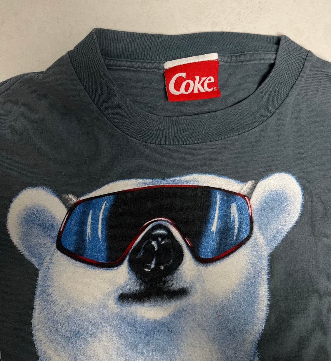 Coca Cola 북금곰 프린팅 반팔티셔츠 상품이미지3