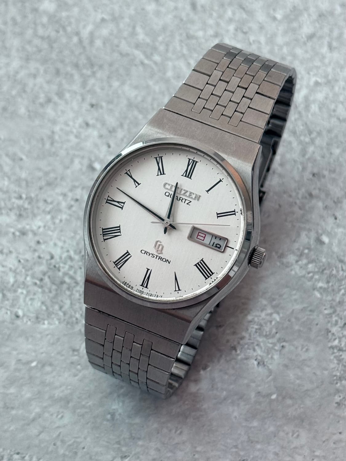 Citizen 시티즌 CRYSTRON Quartz Day-Date 상품이미지1