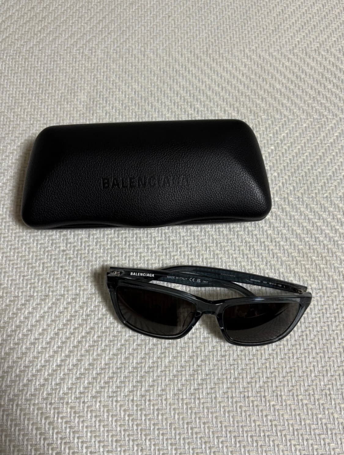 발렌시아가 선글라스 팝니다.!😎 상품이미지2