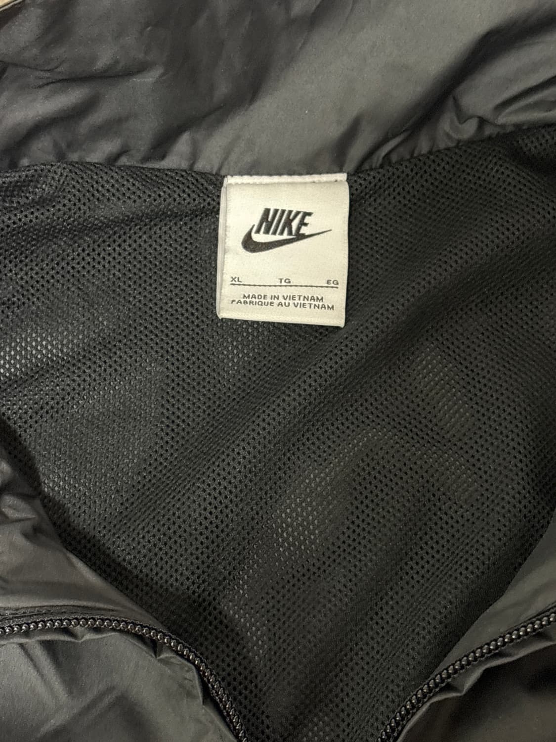 Nike 바람막이 상품이미지3