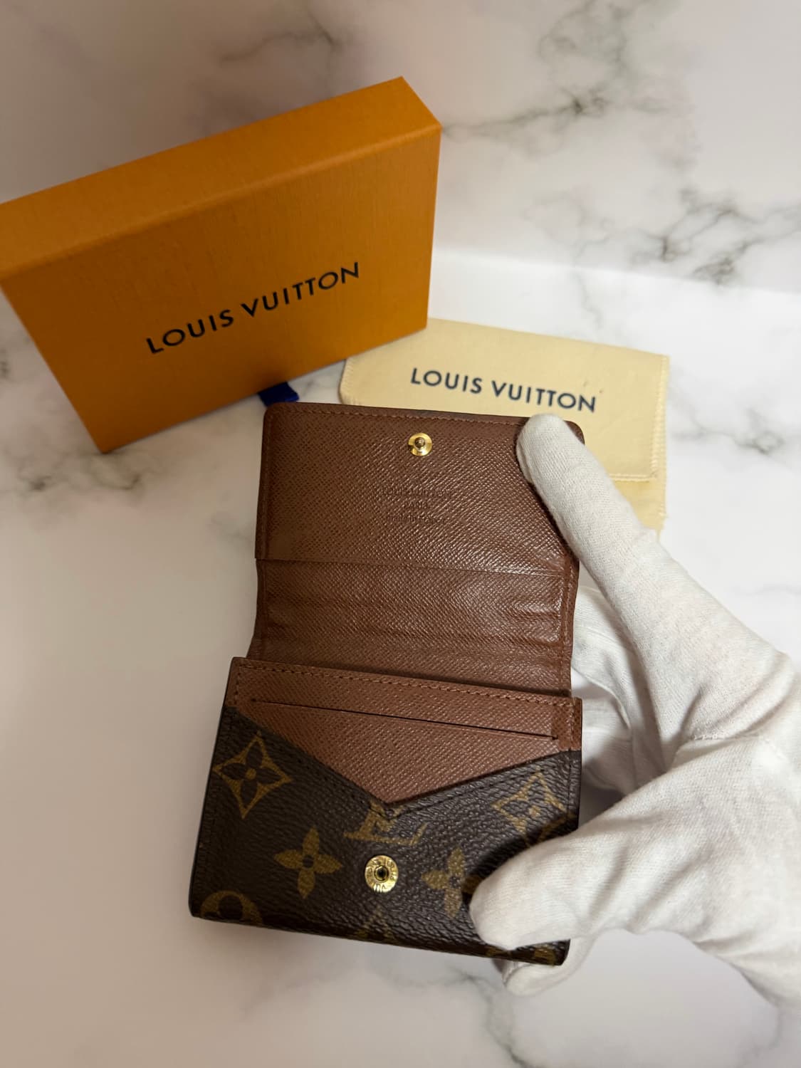 루이비통 엔벨로프 카드지갑 상품이미지3