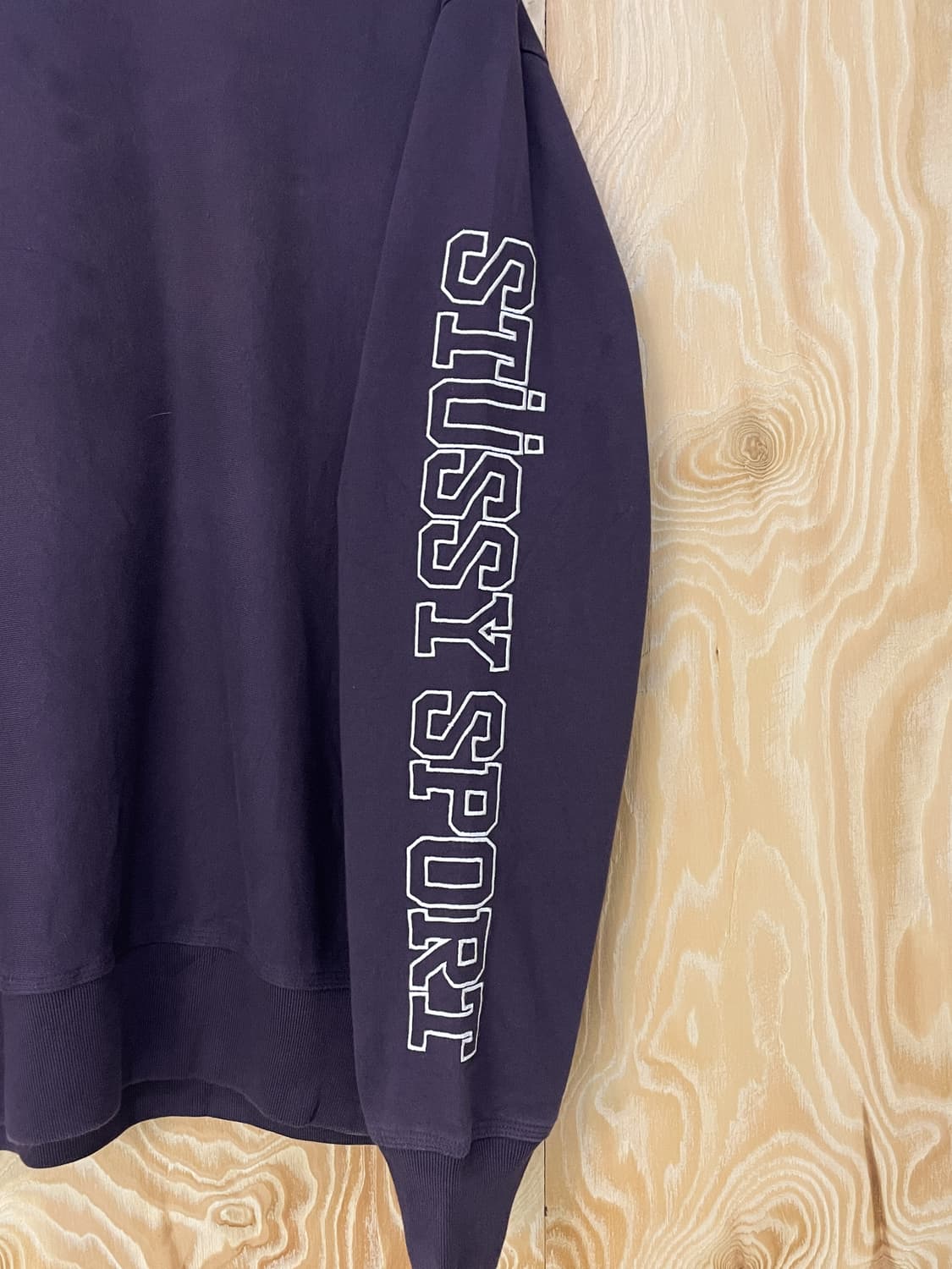 스투시 22S/S 스포츠 엠브로이드 크루 스웻셔츠 상품이미지4