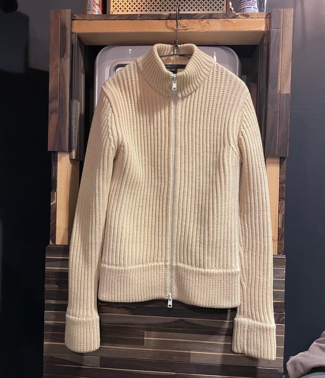 마크제이콥스 헤비 울 스웨트 집업 상품이미지1