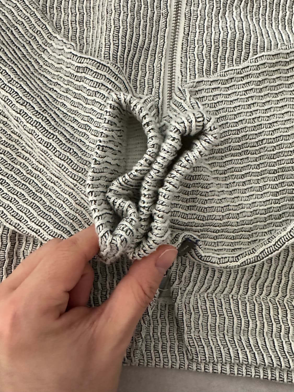 아더에러 루넬 후디집업 프로덕트 30 오프 화이트 L 상품이미지3