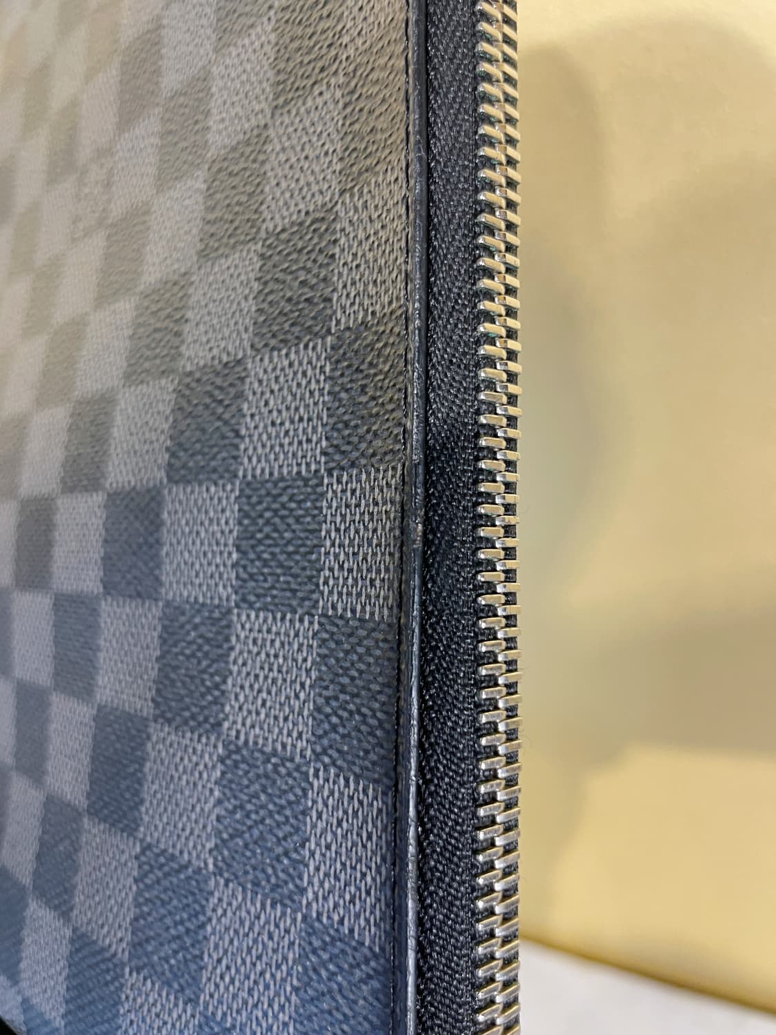 루이비통 다미에 포쉐트 주르 GM 클러치 상품이미지5