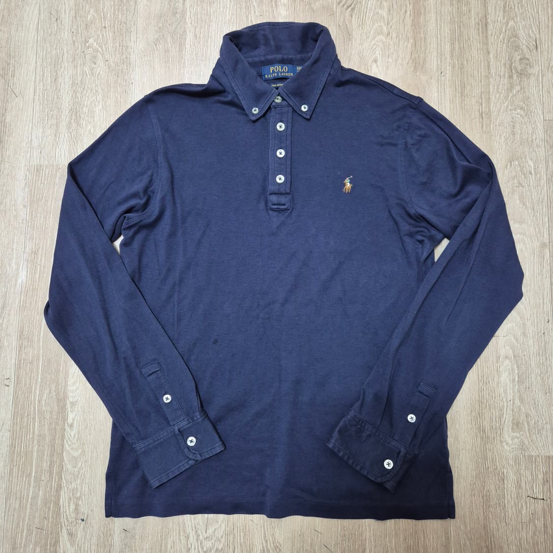 폴로 랄프로렌 로고 엠브로이드 코튼피케 카라 긴팔티 상품이미지1