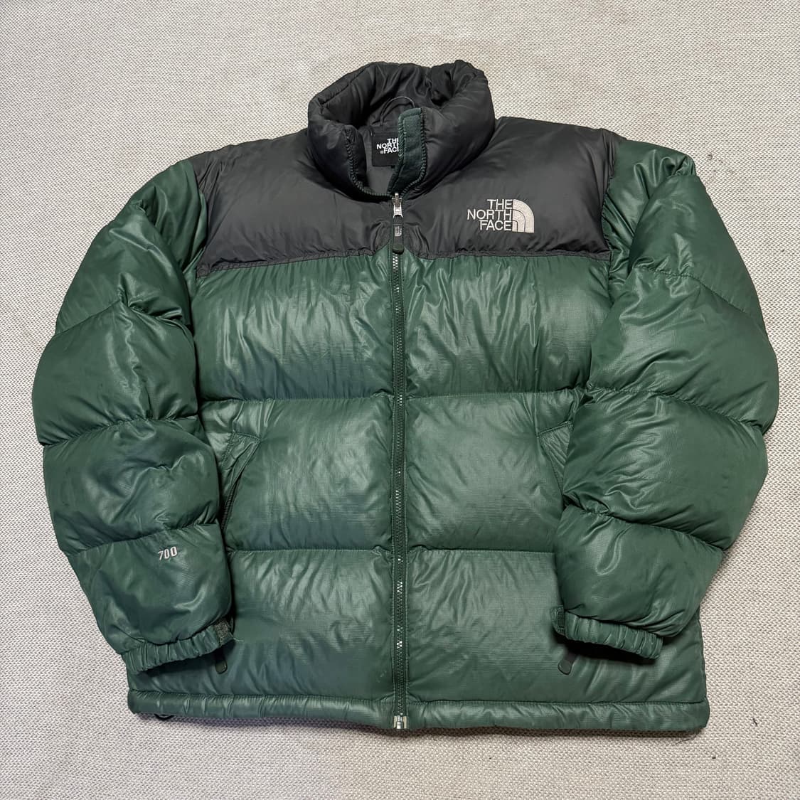 노스페이스 700 카키 눕시 패딩 상품이미지1
