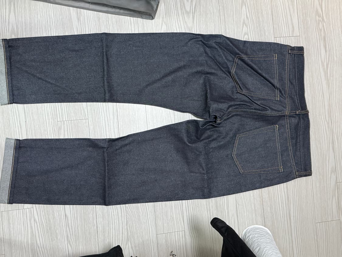 유니클로 셀비지 데님 상품이미지2