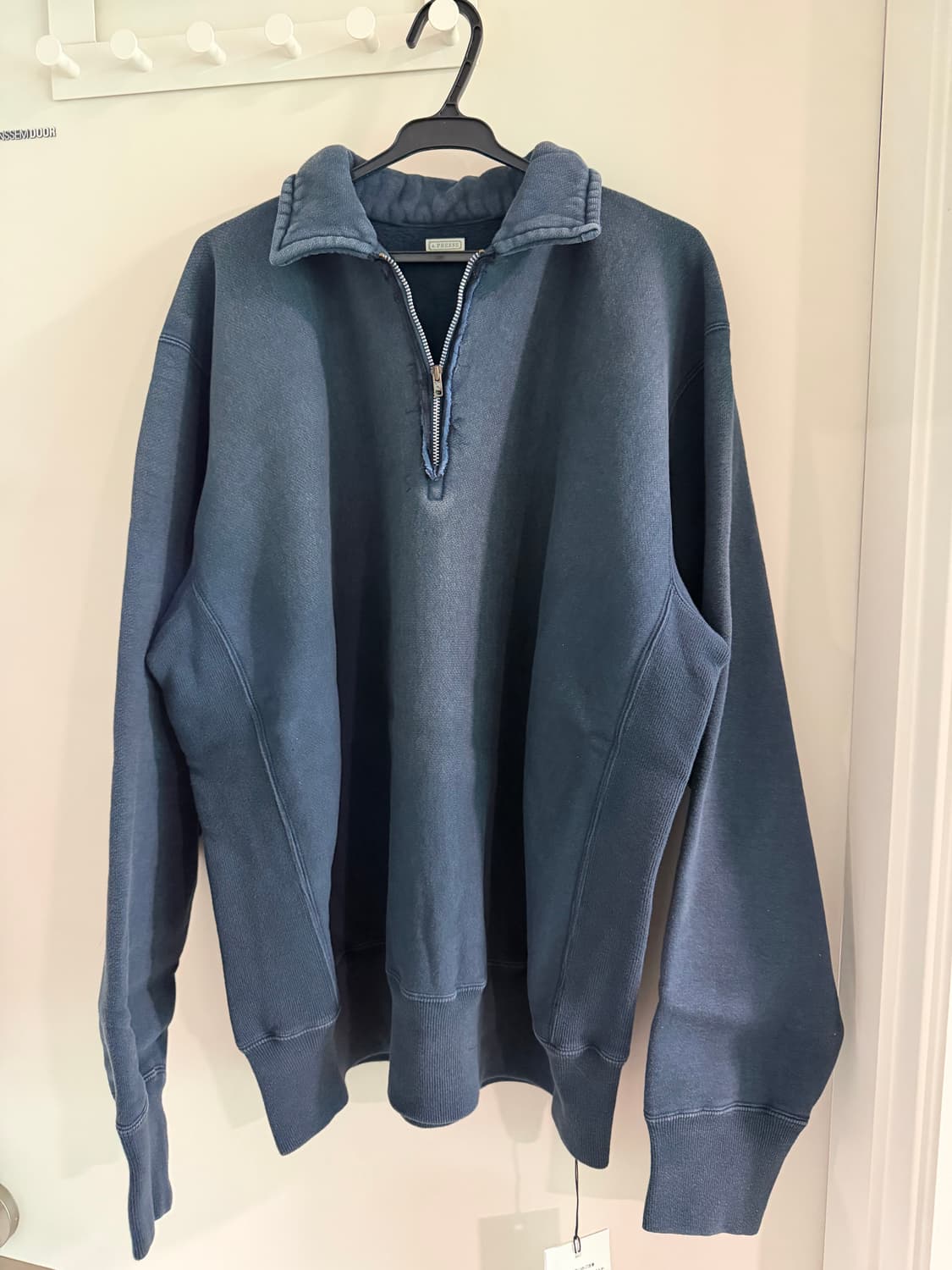 A. Presse 네이비 색상 하프집업 맨투맨5 상품이미지1