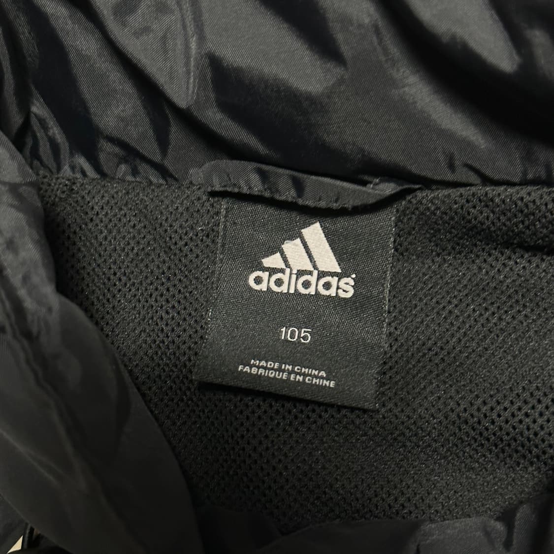 아디다스 화이트 파이핑 바람막이 상품이미지3