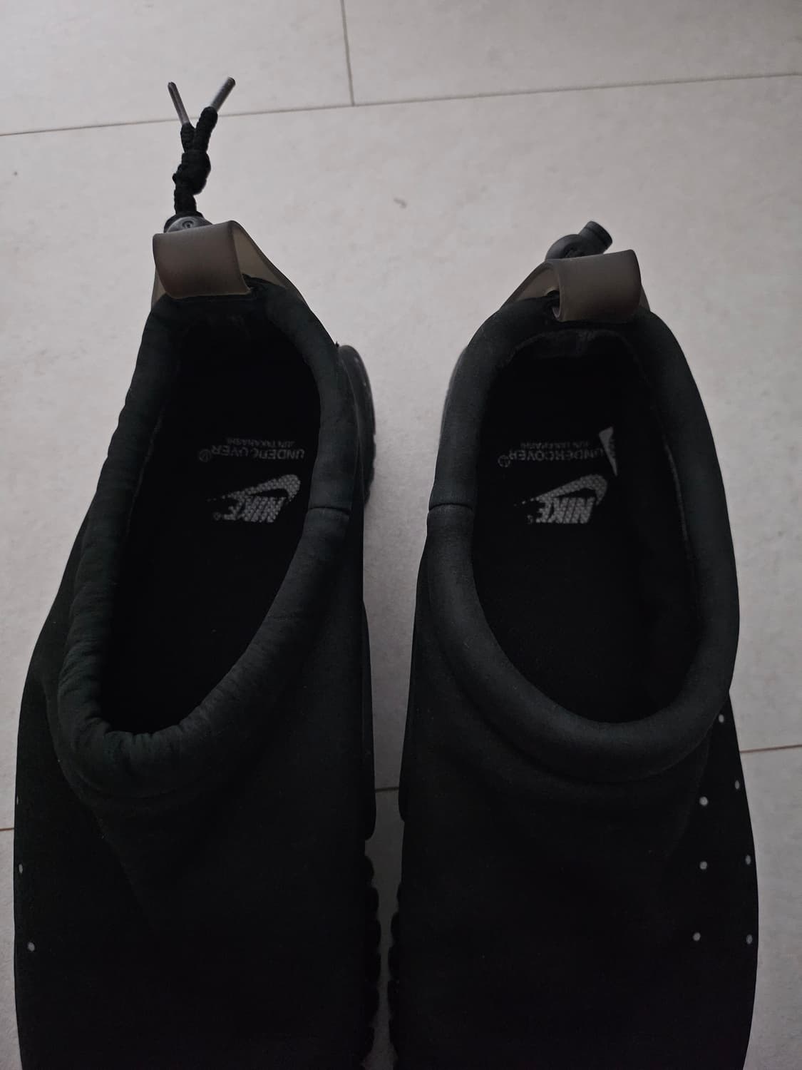 언더커버 x 나이키 목 플로우 상품이미지5