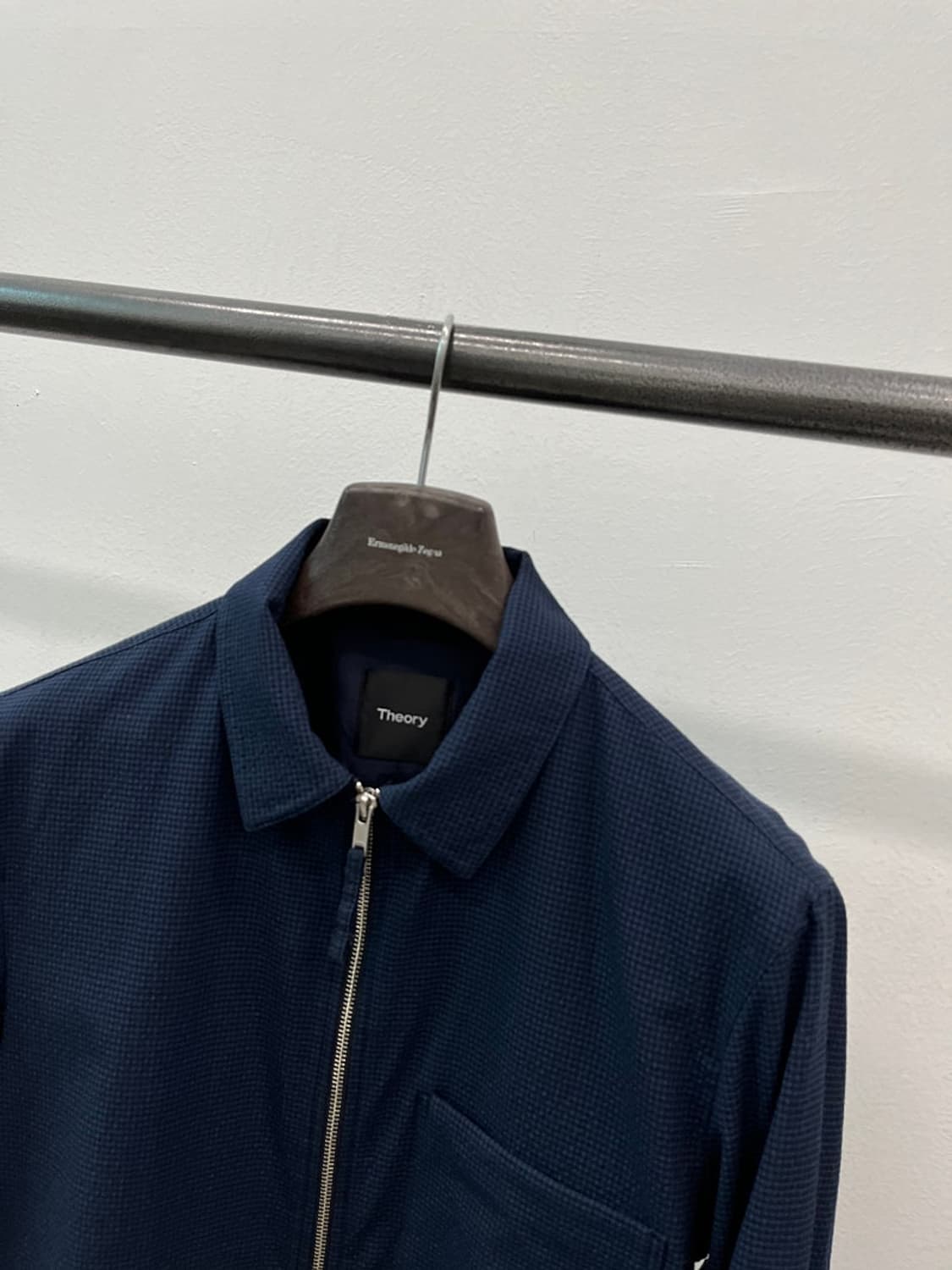 95) 띠어리 딥블루 시커서커 블루종  상품이미지4