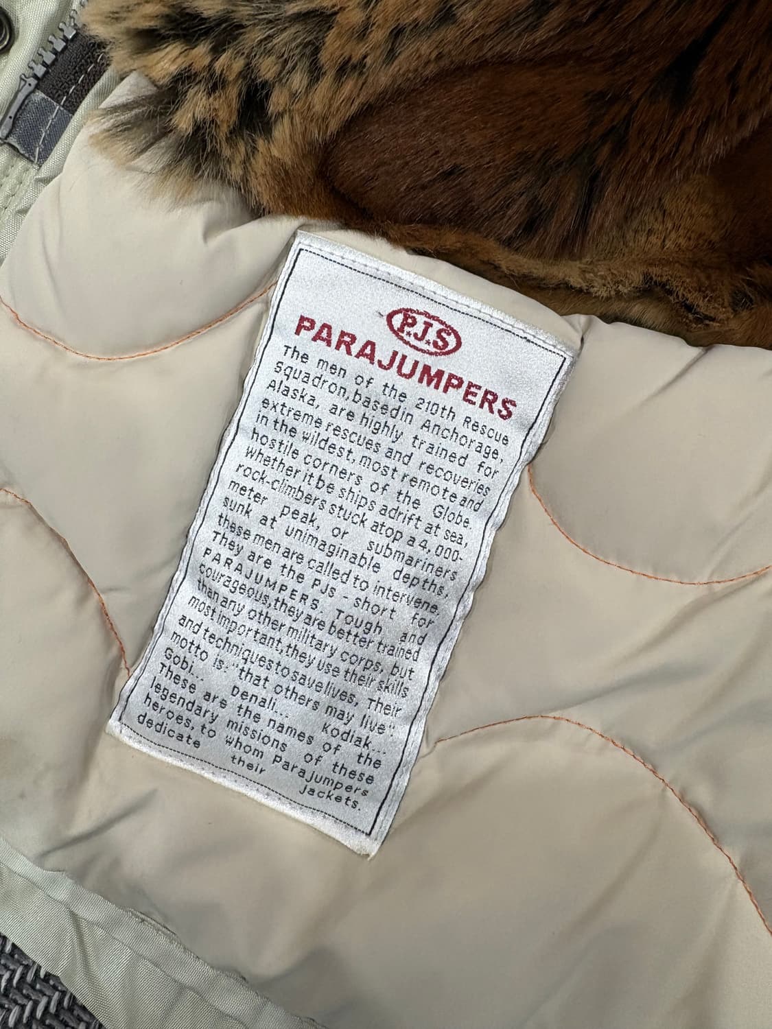 파라점퍼스 코디악 패딩 베이지xs 상품이미지7