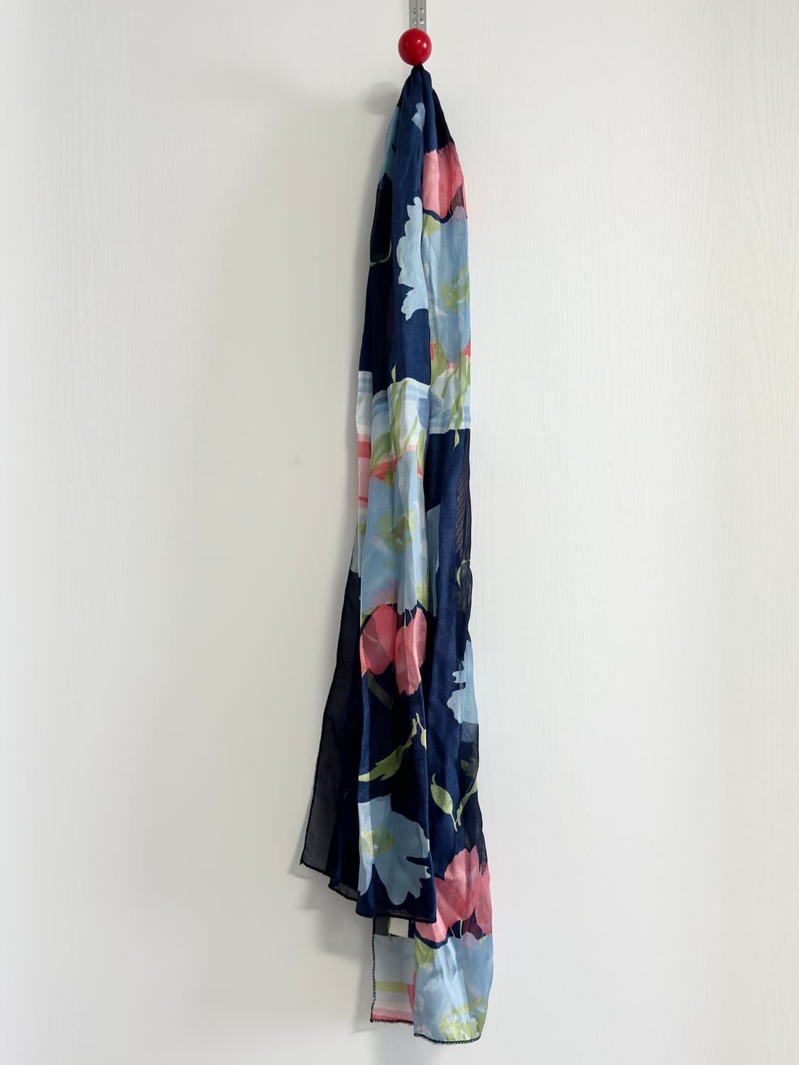 네이비 빈티지 플라워패턴 롱스카프 상품이미지5