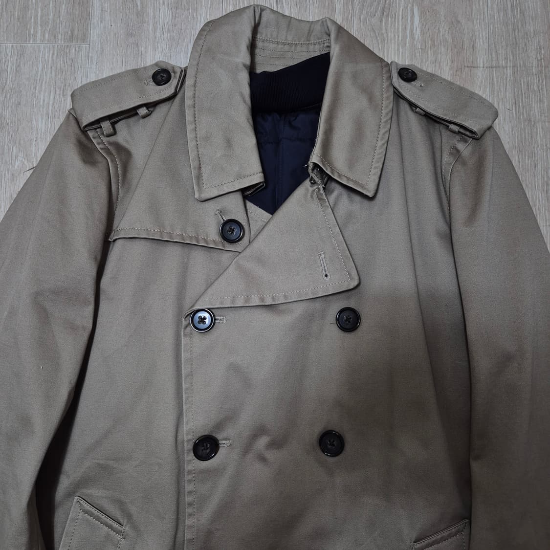 바나나 리퍼블릭 더블 트렌치코트 M(95) 상품이미지2