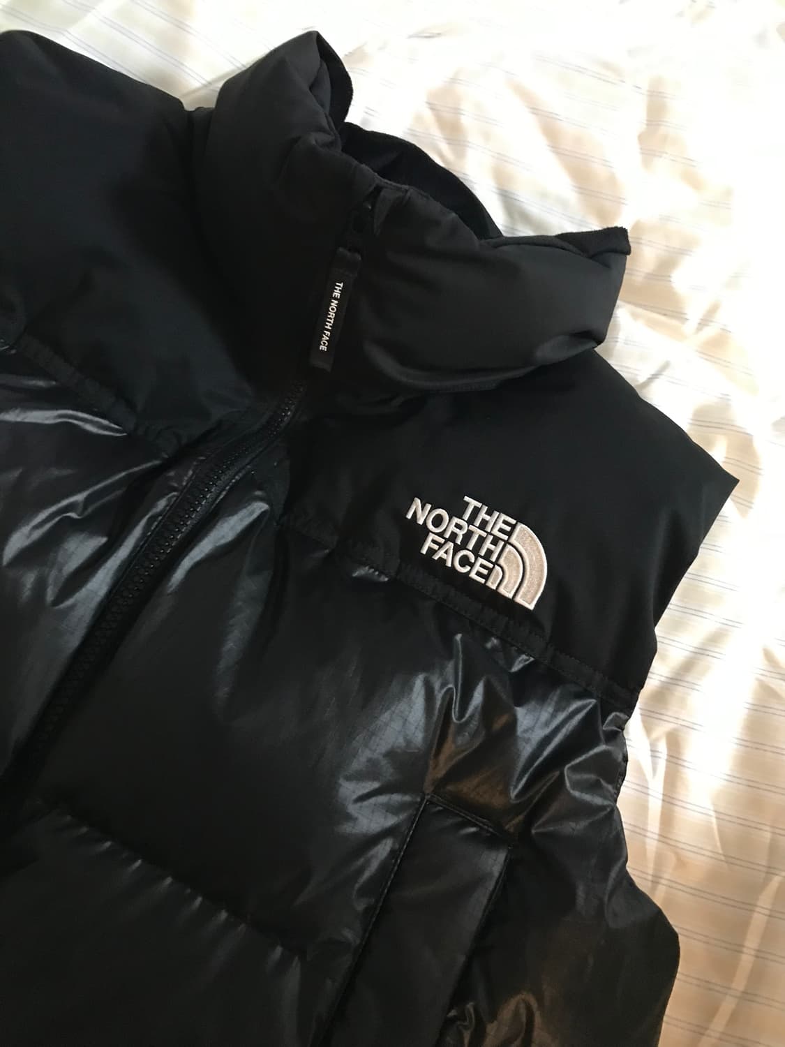 노스페이스 크롭 숏패딩 상품이미지2