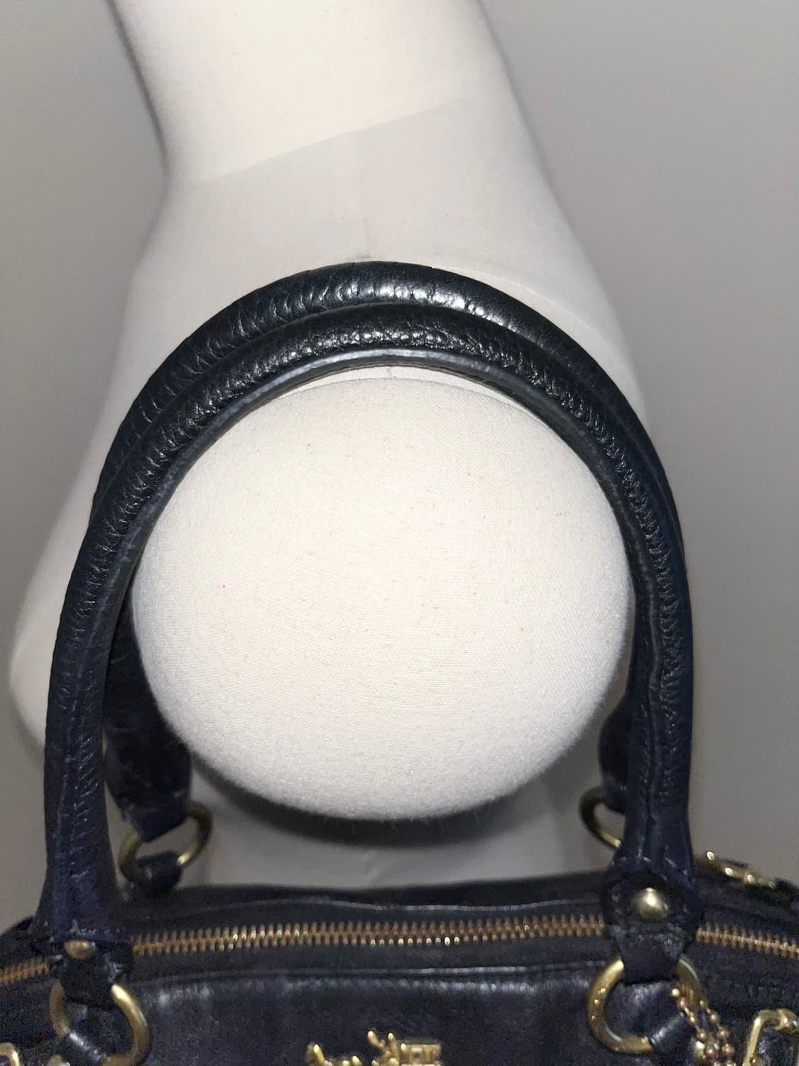 📦Coach All Black shoulder bag 상품이미지7