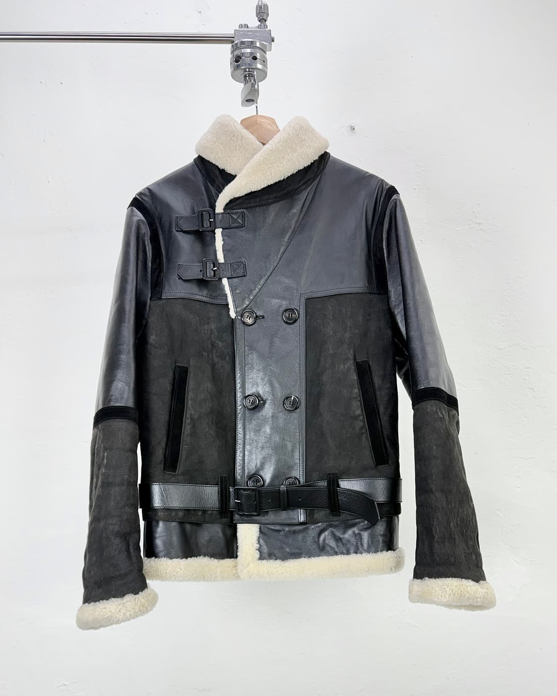 닐바렛 베라 펠레 셰어링 모터사이클 레더 무스탕 자켓 상품이미지2