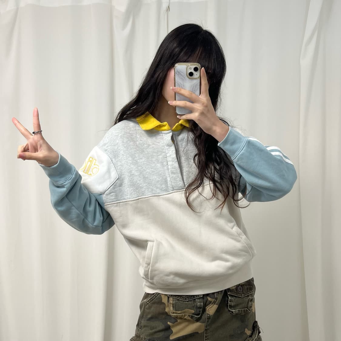 Adidas gray collar sweatshirt 상품이미지2