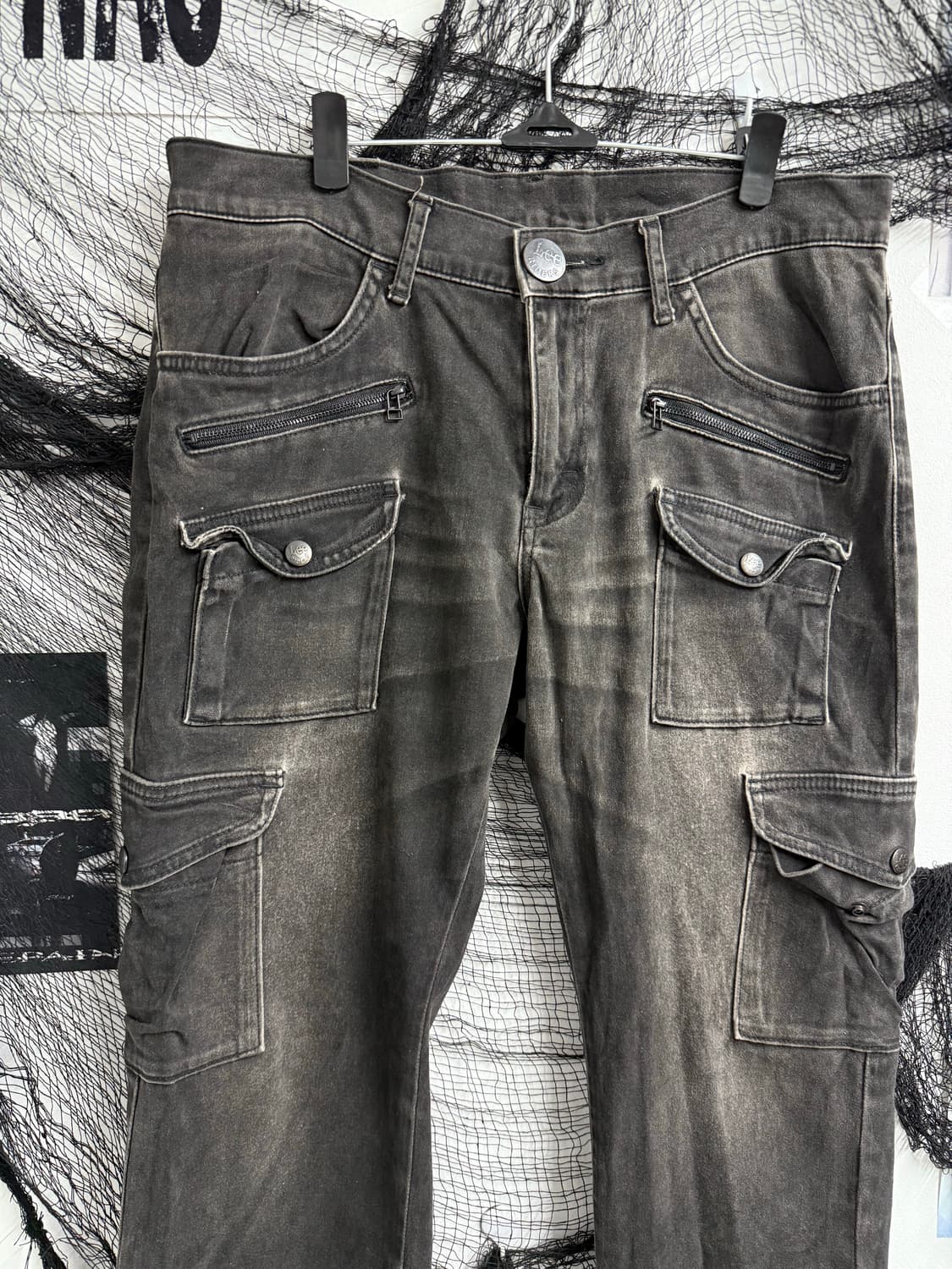 Lee back pocket buckle detail gray jeans 상품이미지4