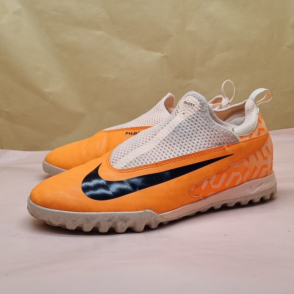 나이키 팬텀GX 풋살화 225 상품이미지1