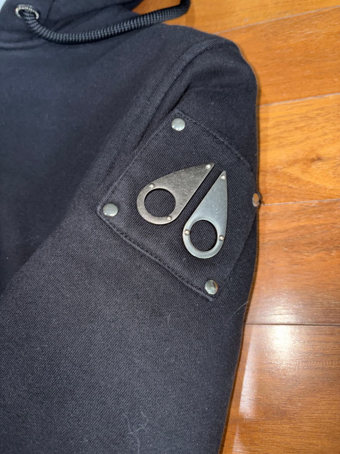 무스너클 버니스웨터 상품이미지2