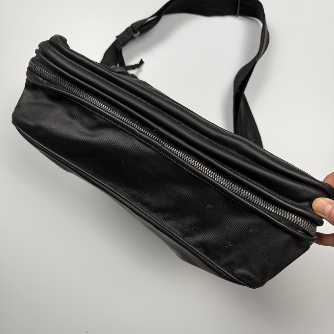 요시다포터 러기지라벨 뉴라이너 숄더백 블랙 상품이미지5