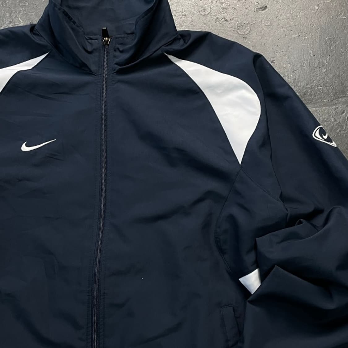 100 나이키 스우시 바람막이 상품이미지2