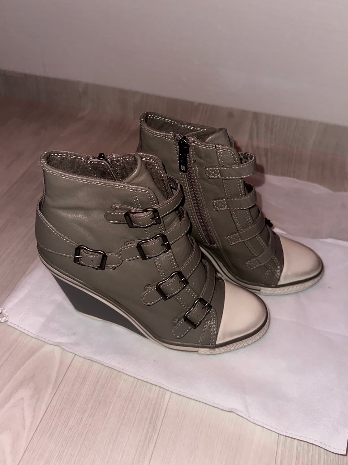 ash 웨지힐 레더 스니커즈 애쉬베이지 모카베이지 37 상품이미지5