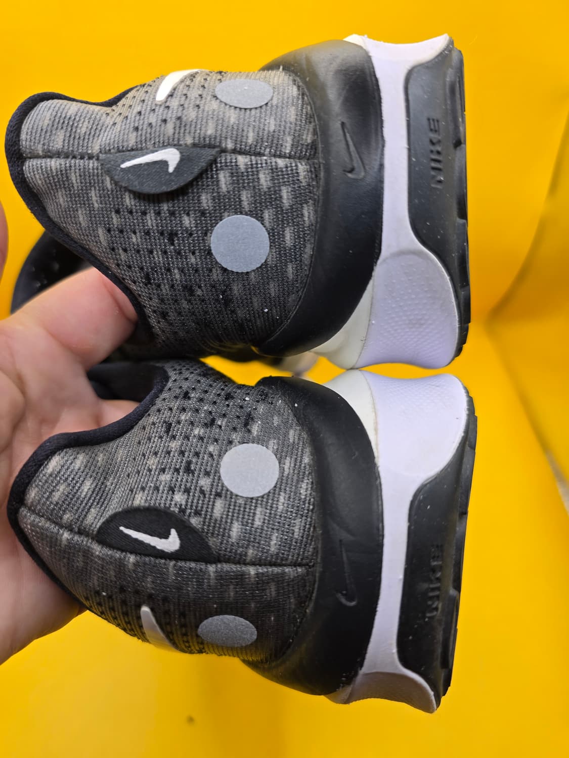 나이키 보메로17 러닝화 235 상품이미지8