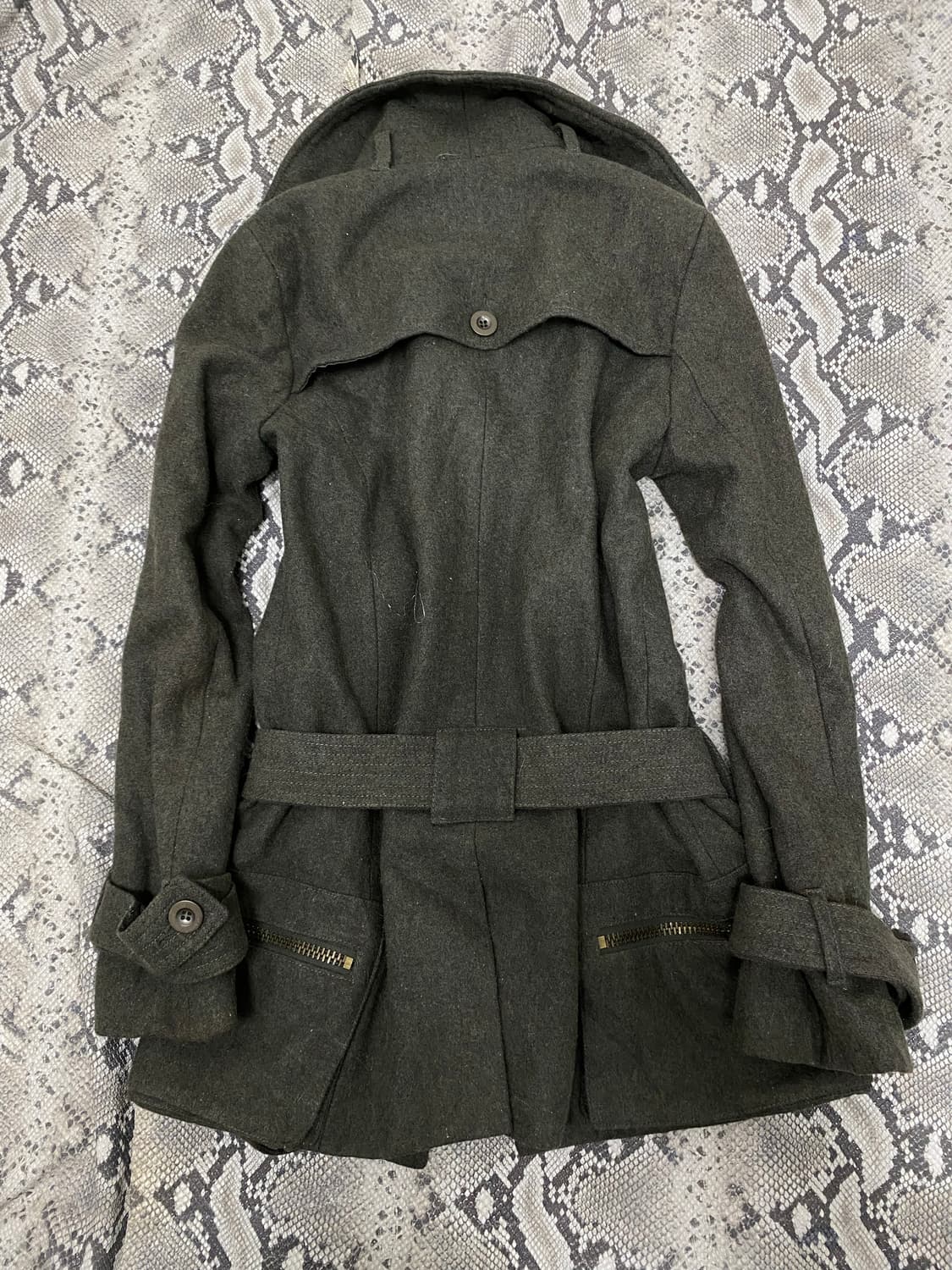 고아 딥 그린 플레어 코트 상품이미지5