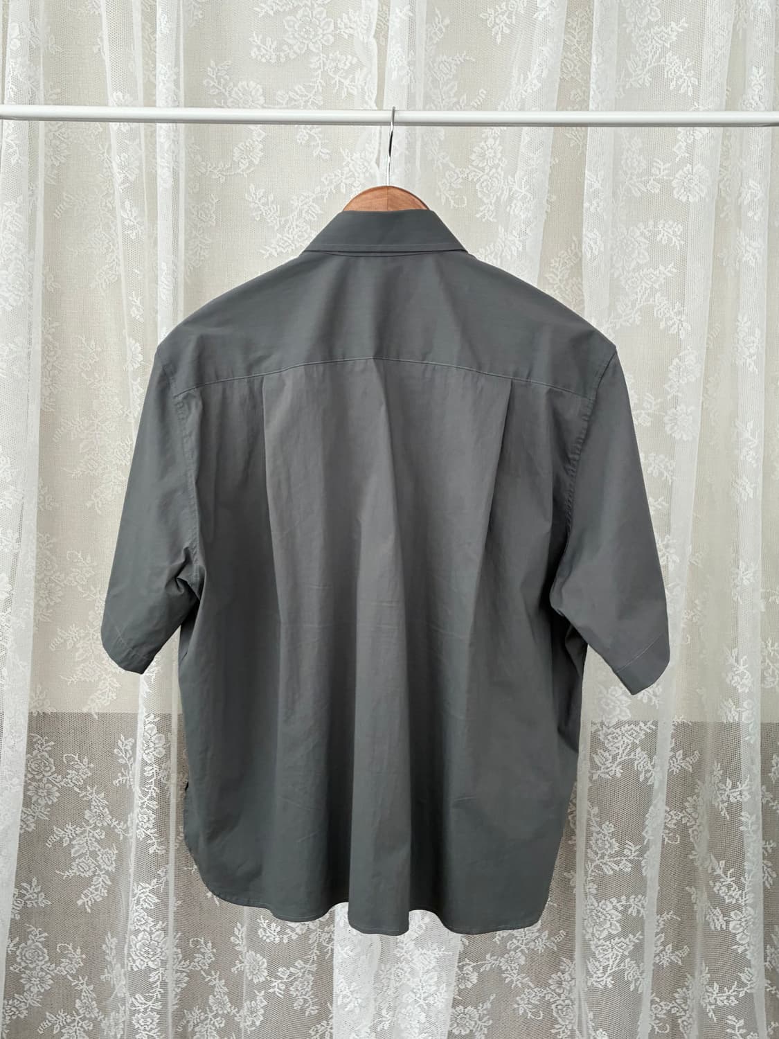 M) 하이파이펑크 포켓 릴렉스드 하프 셔츠 차콜 상품이미지2