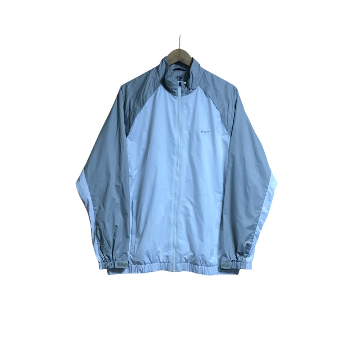 나이키 베이지톤 흰색 바람막이 상품이미지1