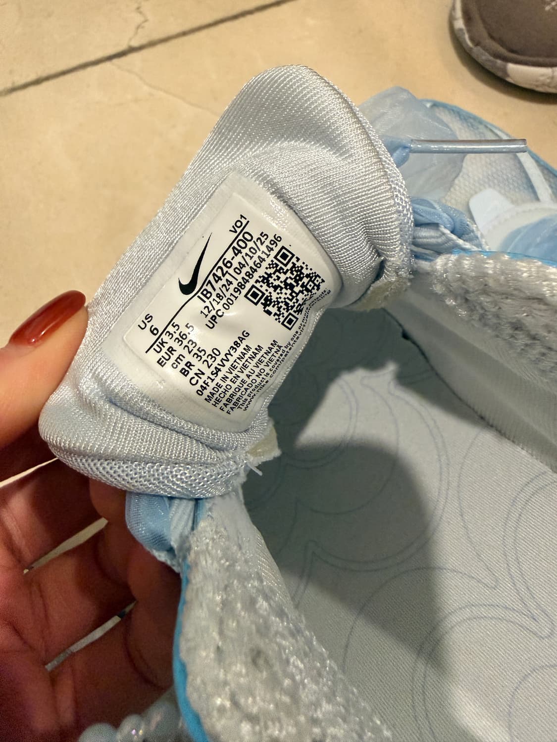 수잔팡 나이키 스니커즈 230 상품이미지5