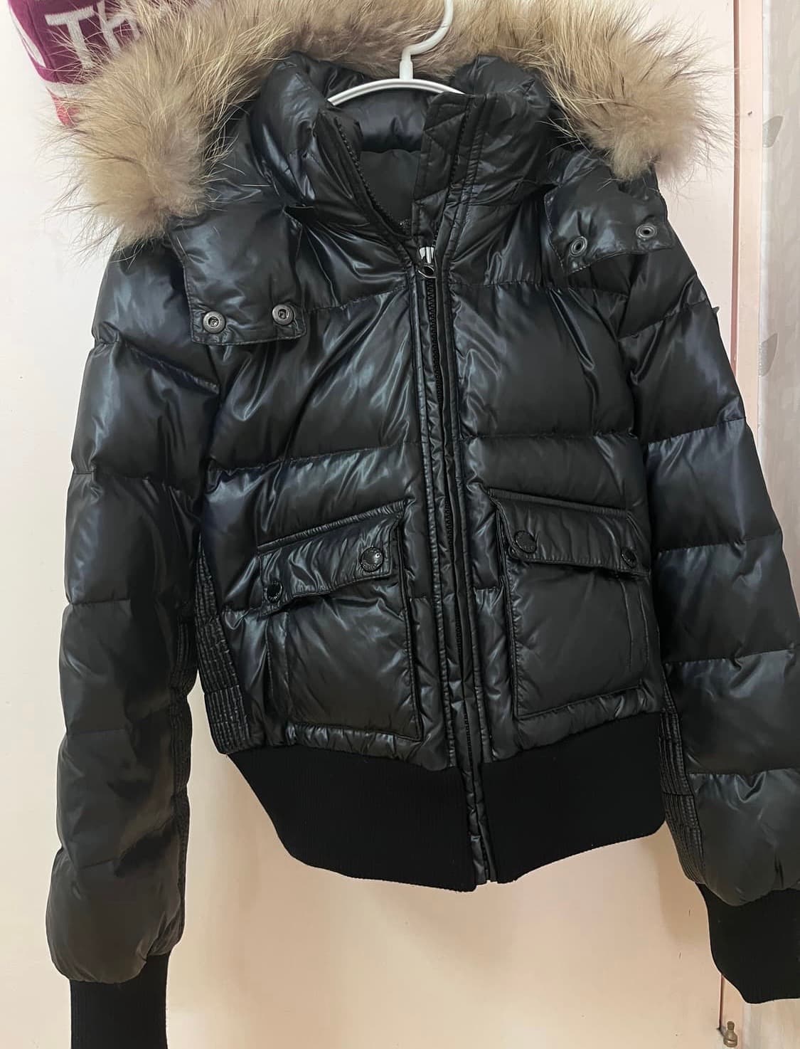 Y2K 게스 크롭 패딩 상품이미지1