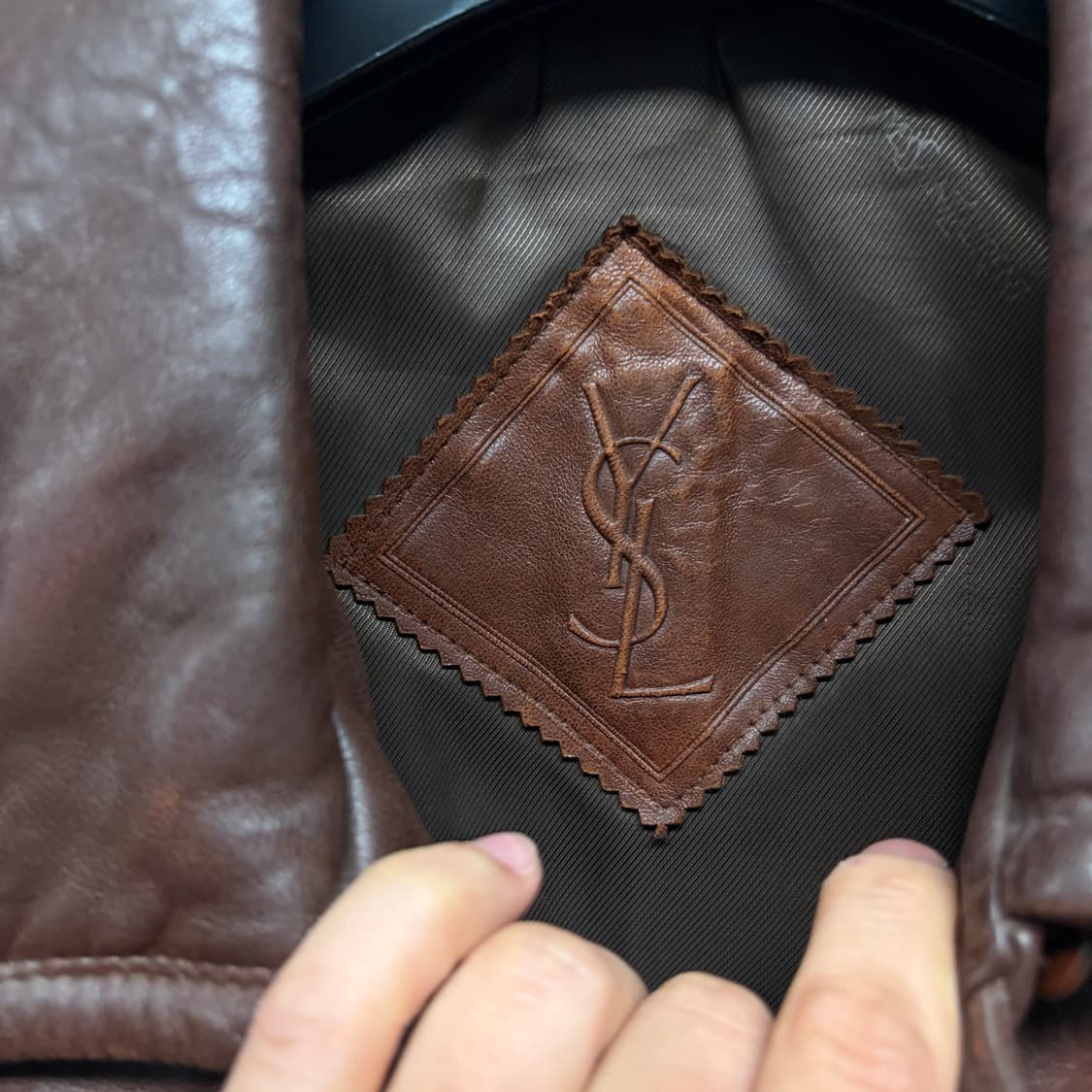 입생로랑 램스킨 레더 자켓 상품이미지4