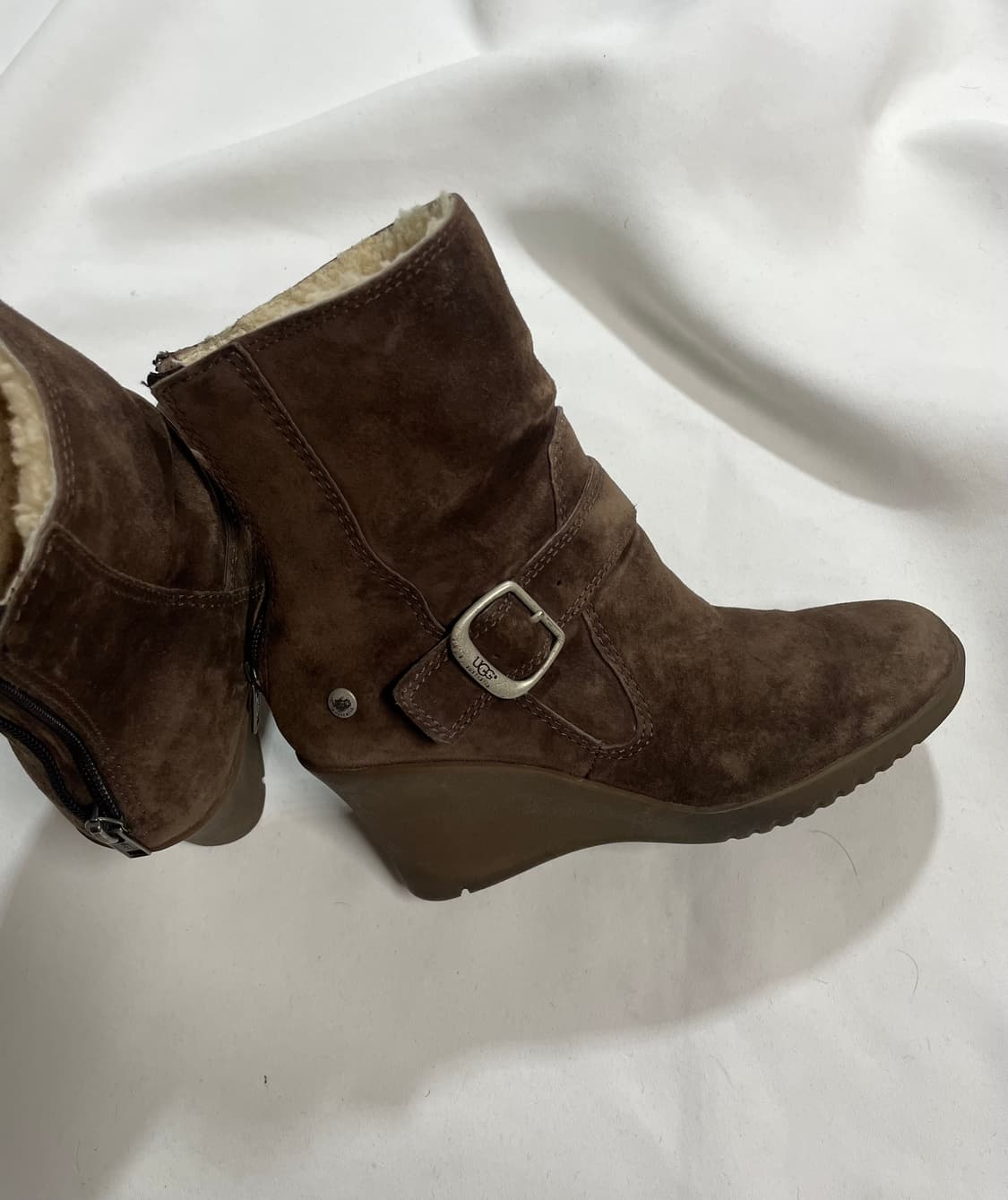 Ugg y2k 스웨이드 웨지힐 부츠 상품이미지3